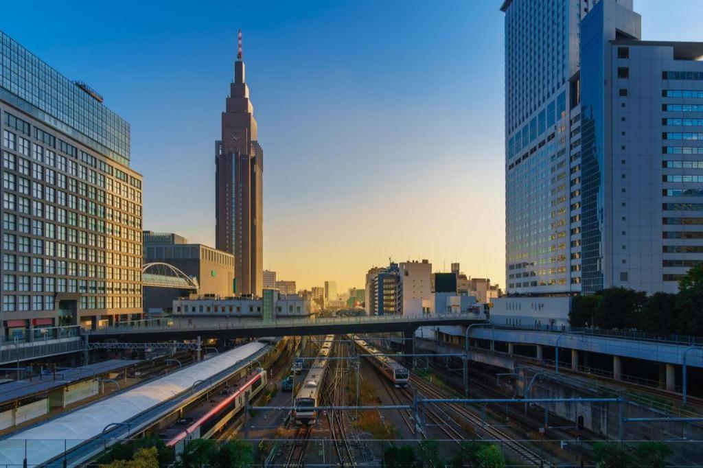 Tokyo Business Hotel Exterior photo